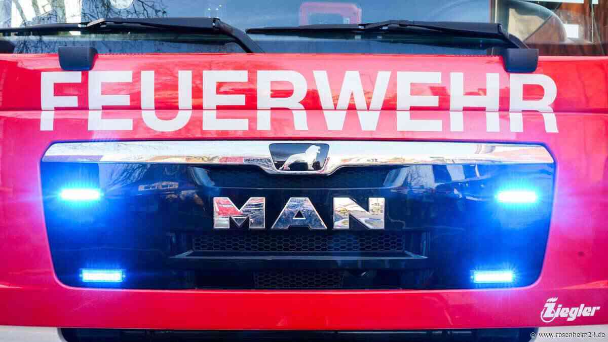 Sauna in Vollbrand: Feuerwehreinsatz im Kirchenweg in Rosenheim