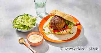 Wat Eten We Vandaag: Broodje bal met paprika en aioli