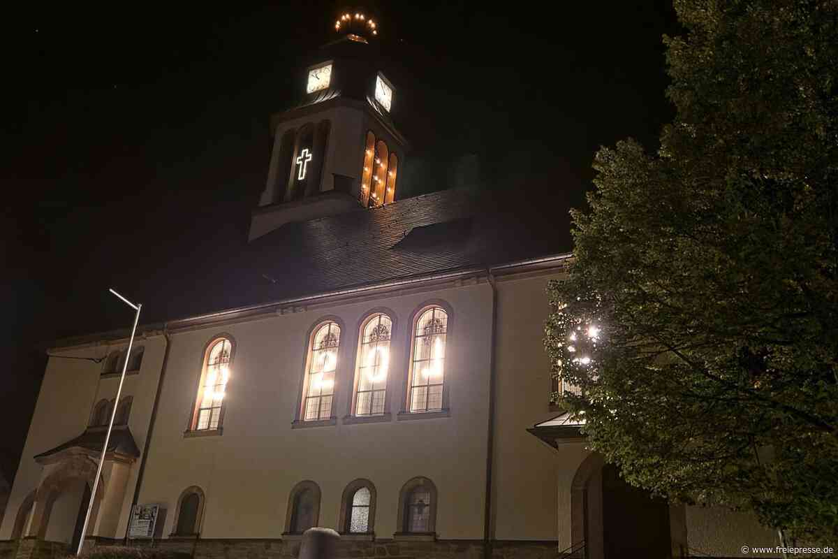 Fensterbeleuchtung im Erzgebirge im September: Was steckt dahinter?