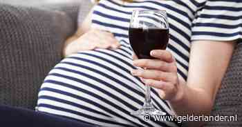 Bijna de helft van de vrouwen drinkt alcohol vlak voor zwangerschap, een op de acht rookt of vapet nog