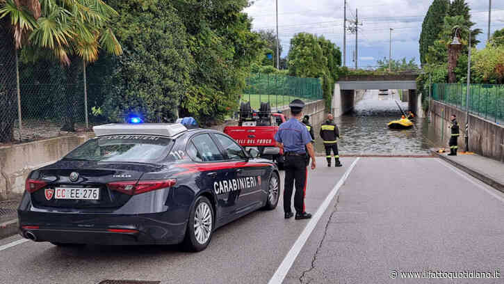 Udine, donna muore annegata nell’auto intrappolata in un sottopassaggio allagato. Un carabiniere tenta di salvarla: è ricoverato