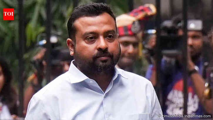 Salboni land scam case: Bengal CID detain's Abhishek Banerjee's PA