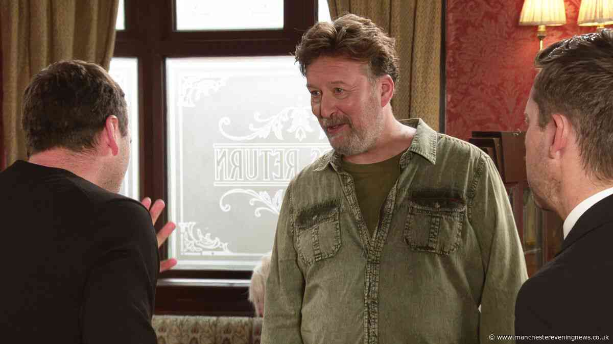 Coronation Street fans 'work out' Ross Wilkes' sinister next move after Kit Green altercation
