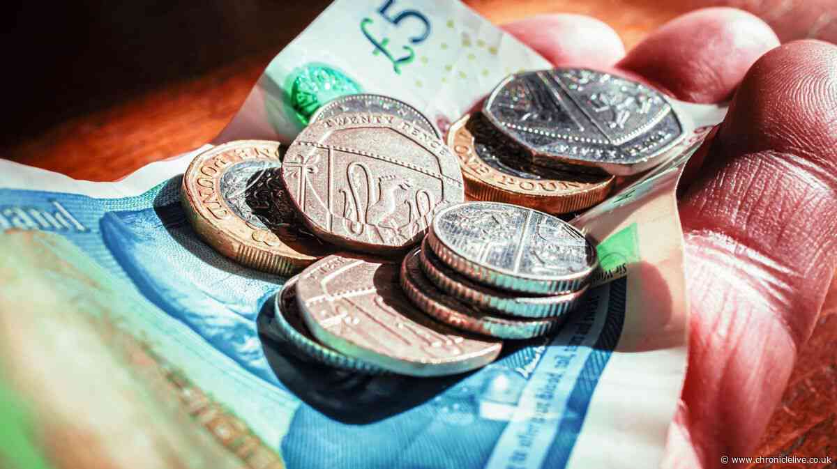 1.5million homes to get DWP payment from start of November