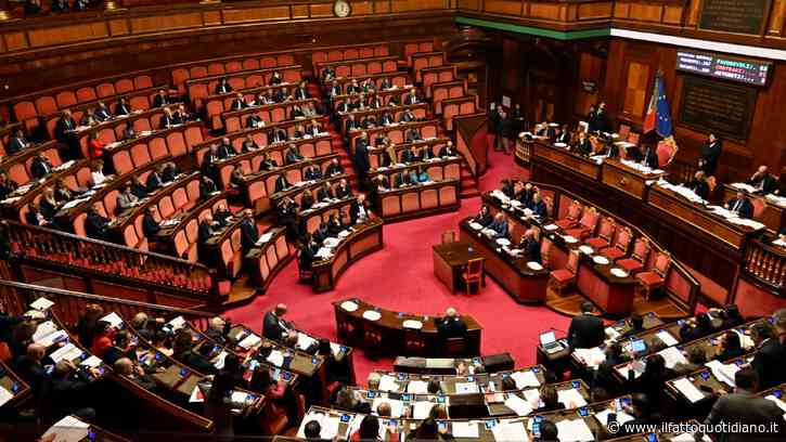 Legge elettorale, il Senato vota sulle preferenze. Vannacci provoca Fdi: “Votino con noi e le opposizioni per quelle pure”