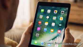 Apple shoppers rush to buy £240 iPad down to £49 in flash sale