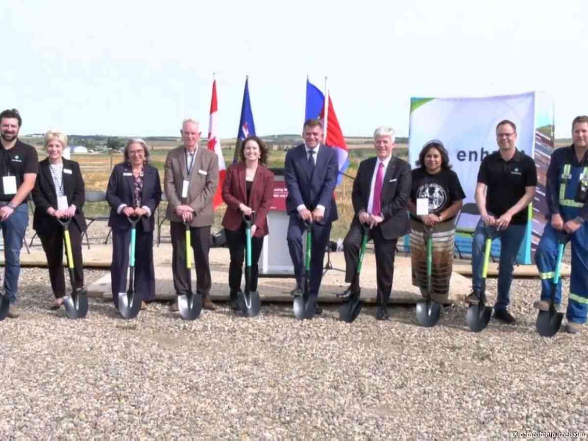Alberta declares a race with the U.S. on carbon storage, as Canada's biggest project opens