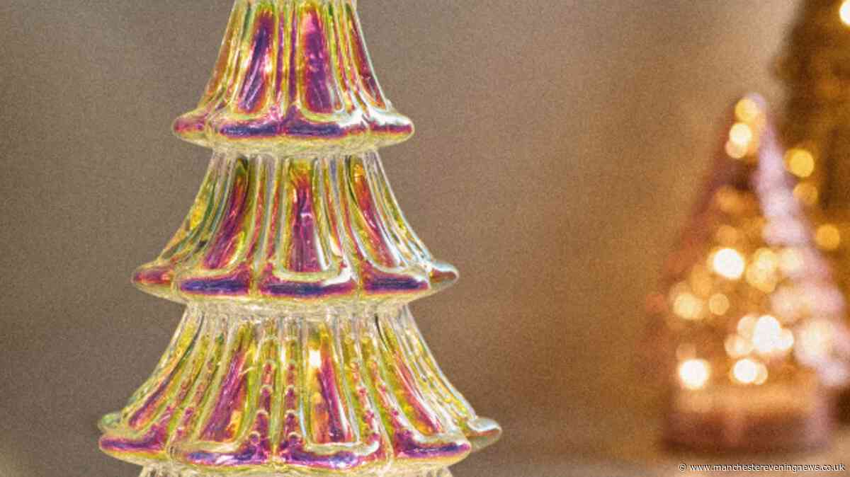 'Very pretty' Marks and Spencer light-up Christmas tree decoration drops to £4 from £20 in clever deal stack