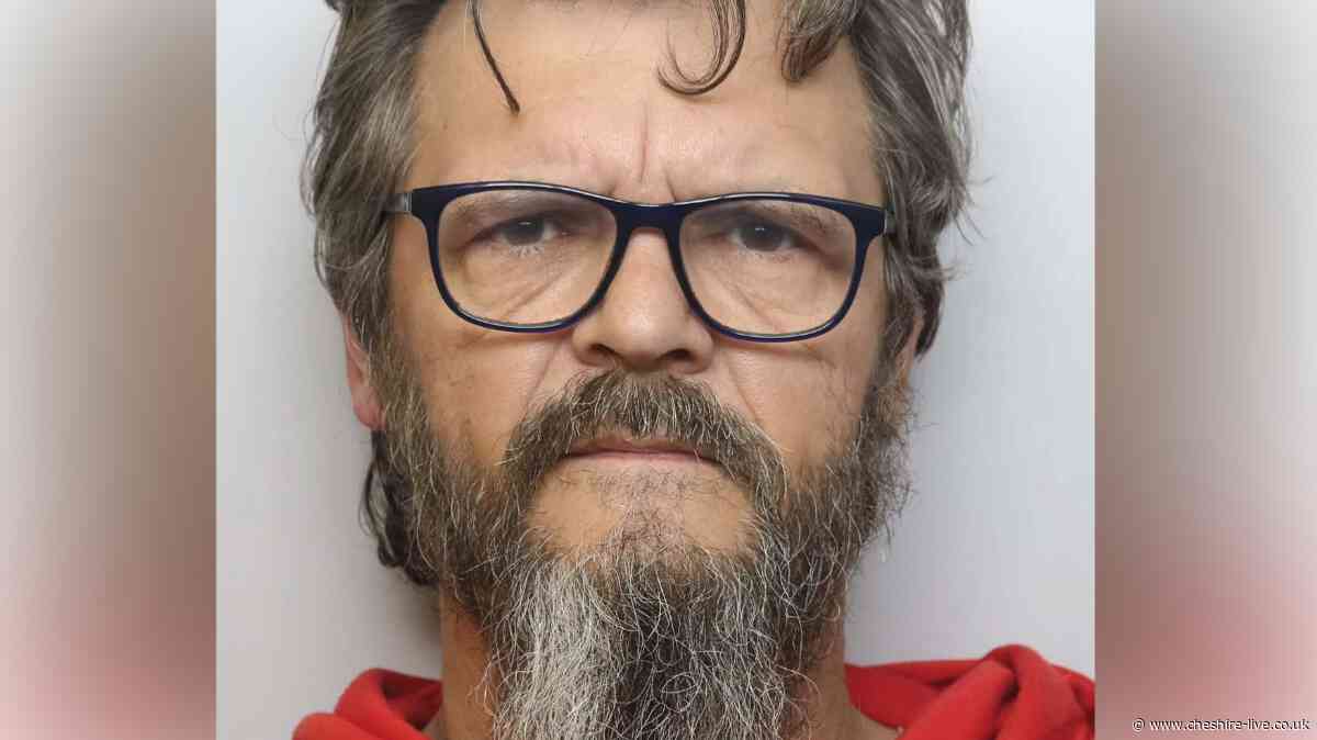 Convicted sex offender sent explicit images of himself to 'boy, 12'