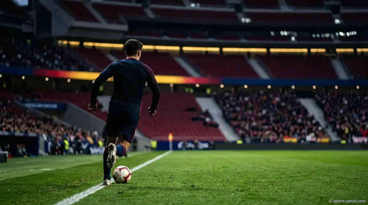 United Turn to Alejandro Balde as Left-Back Search Intensifies