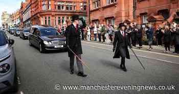 In pictures: Thousands line streets of Wigan to say goodbye to beloved rugby legend Sir Billy Boston