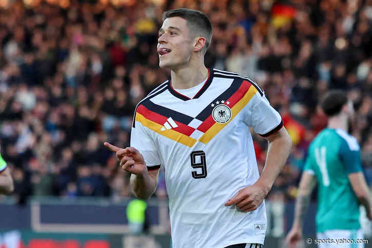 Report: Manchester United send scouts to watch Champions League forward