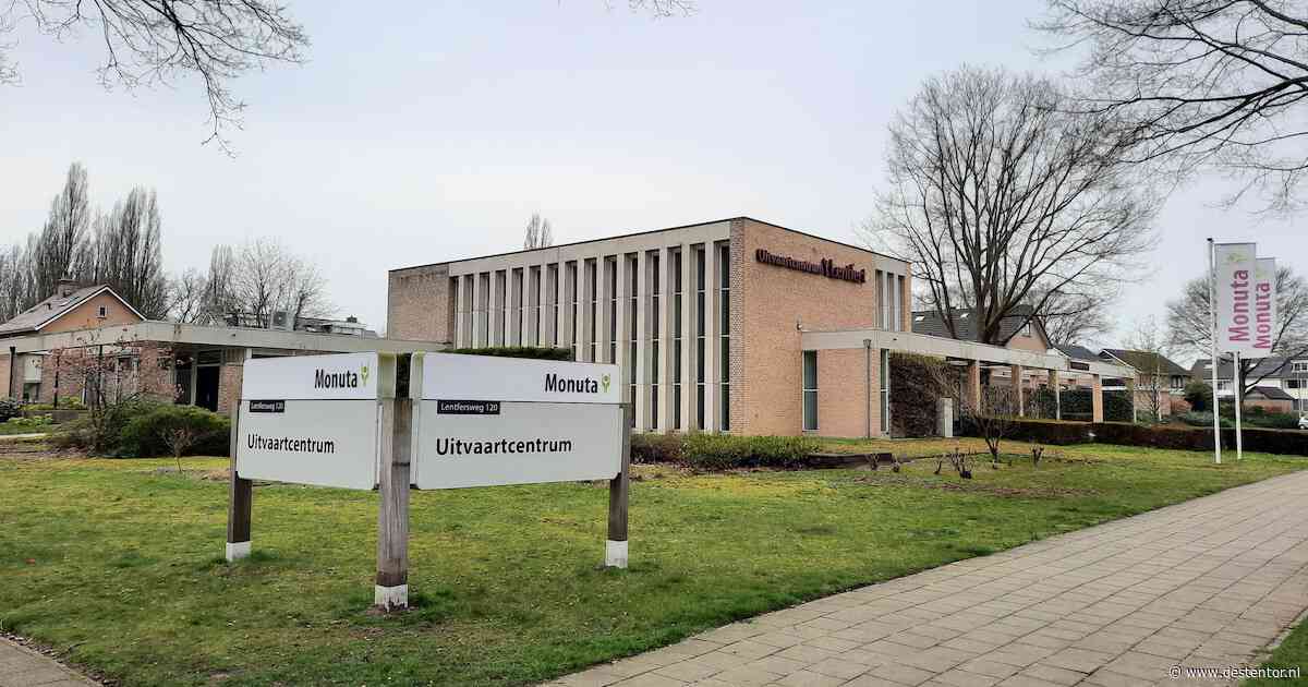 Niet-gelovigen kunnen straks weer rouwen in eigen stad: Rijssen koopt aula