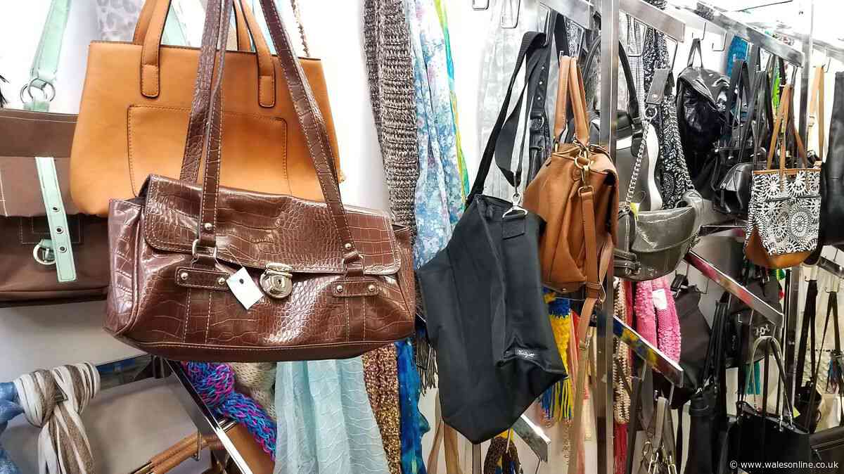 Woman who bought £25 bag from flea market gets surprise of life when looking inside