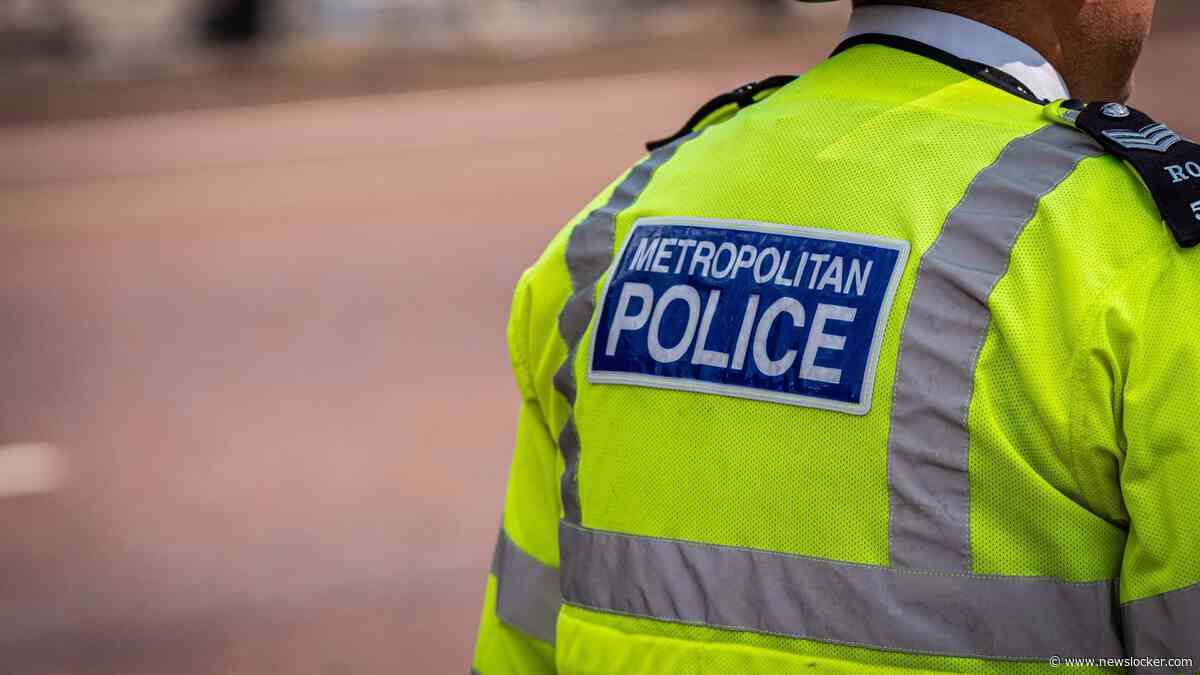 LIVE | Britse politie arresteert twee personen om samenwerking met Iran