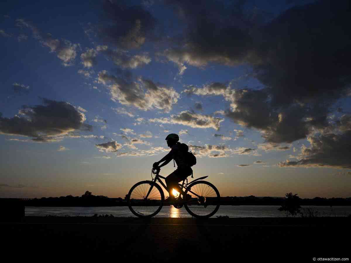 Here's what roads in Ottawa are closed for this weekend's cycling race