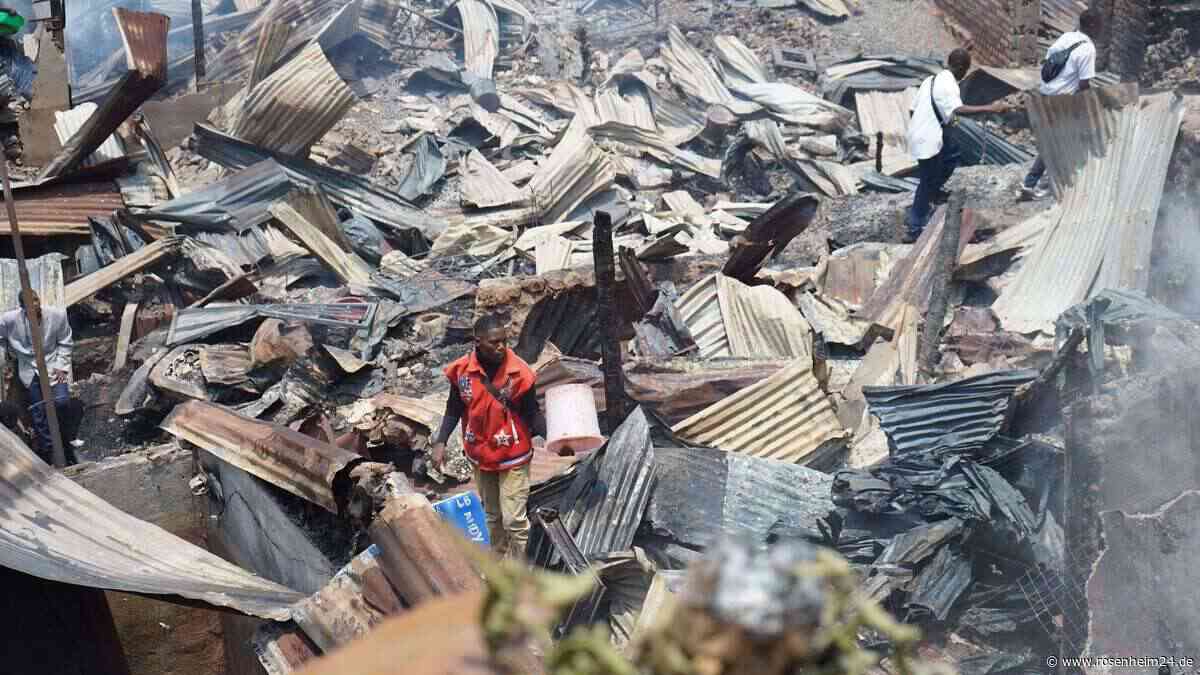 Brand in zwei Schulen im Kongo - mindestens 15 tote Kinder