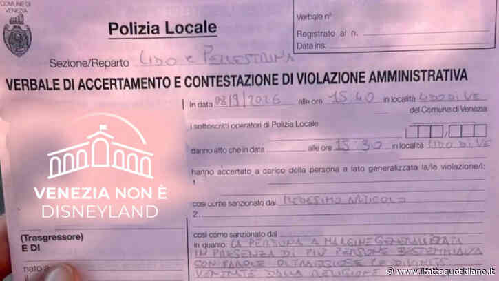 Evita un pedone, bestemmia e viene multato: l’incredibile storia di un motociclista a Venezia