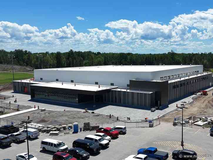 Ontario Hockey Federation rules mean no female dressing rooms at new arena
