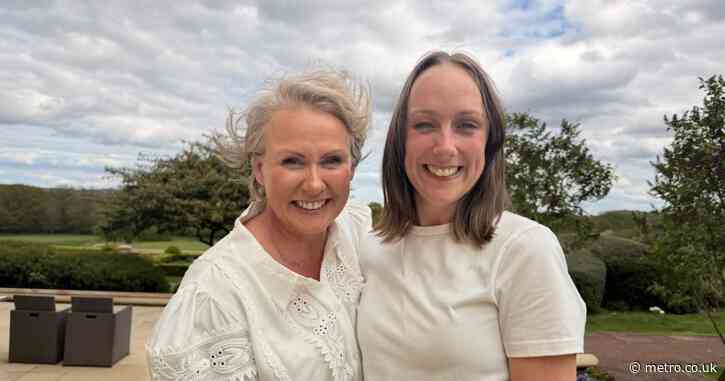 Woman with Alzheimer’s reunites with long-lost daughter after 50 years in heartbreaking scenes