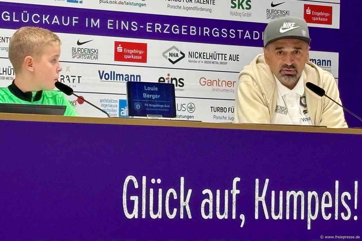 Erzgebirge Aue: Warum ein Elfjähriger die Pressekonferenz leitet