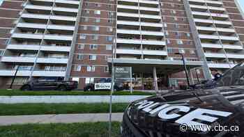 Man arrested after woman found dead in Burlington, Ont., apartment, police say