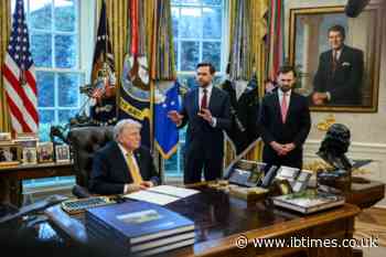 Who Qualifies for Trump's $5,000 Dividend? JD Vance Signals Limits for Wealthy Americans