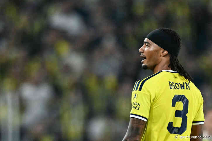 🎥 What do you reckon?: Fener star hears live on TV of coach's resignation
