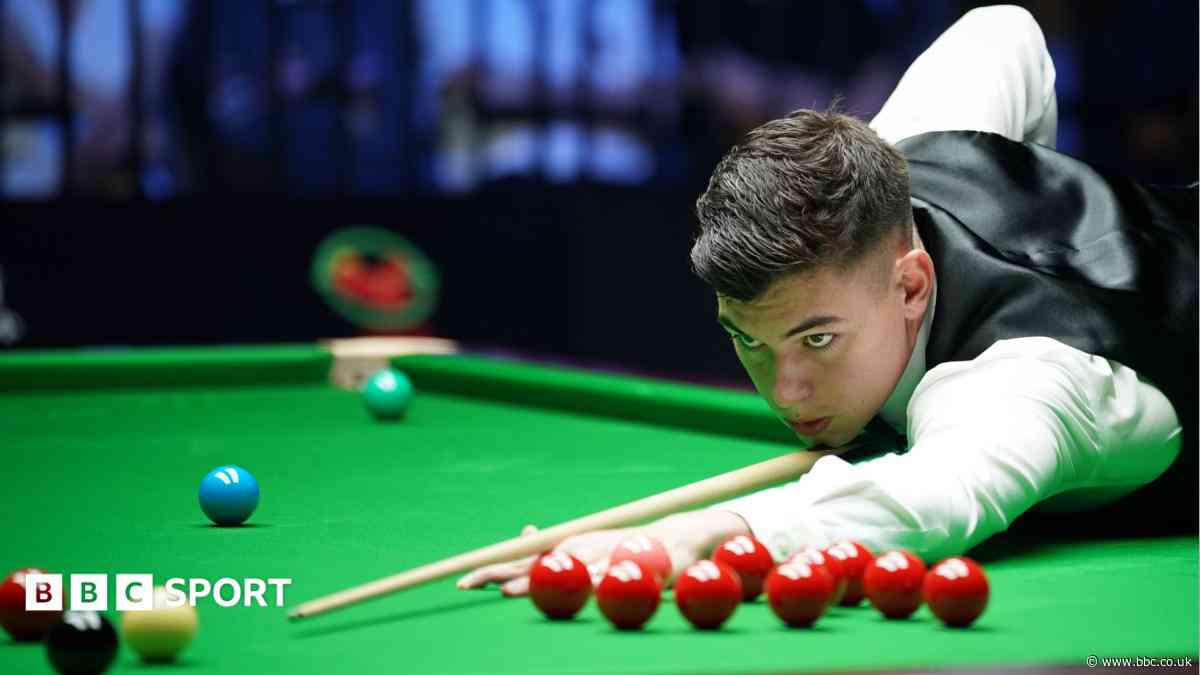 Davies sinks world champion Wu at English Open