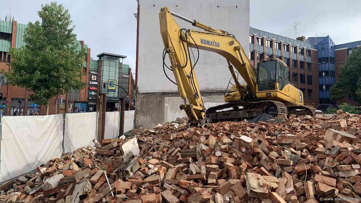 Kahlschlag in Lohbrügge: Als Stadtplaner das ganze Zentrum zum Abriss freigaben