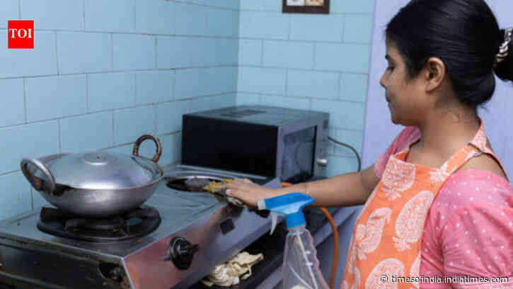Gurugram man says his house help earns ₹60,000 a month, pays ₹10k rent and still saves