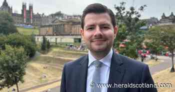 Councillor's standards hearing to proceed despite questions raised by Higgins ruling