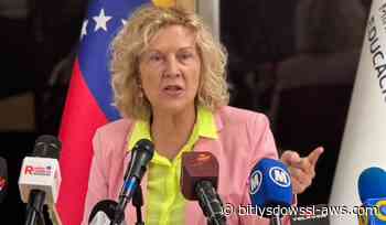 Ministra Sanjuán propone modernizar la Ley de Universidades 