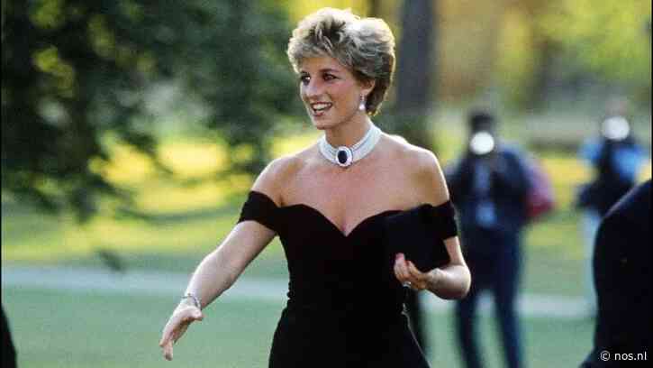 'Wraakjurk' prinses Diana onder de hamer bij Sotheby's