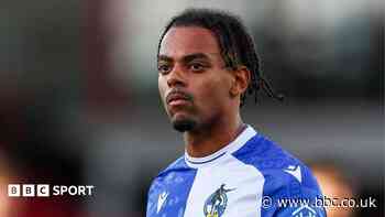 Gateshead sign Plymouth forward Issaka on loan