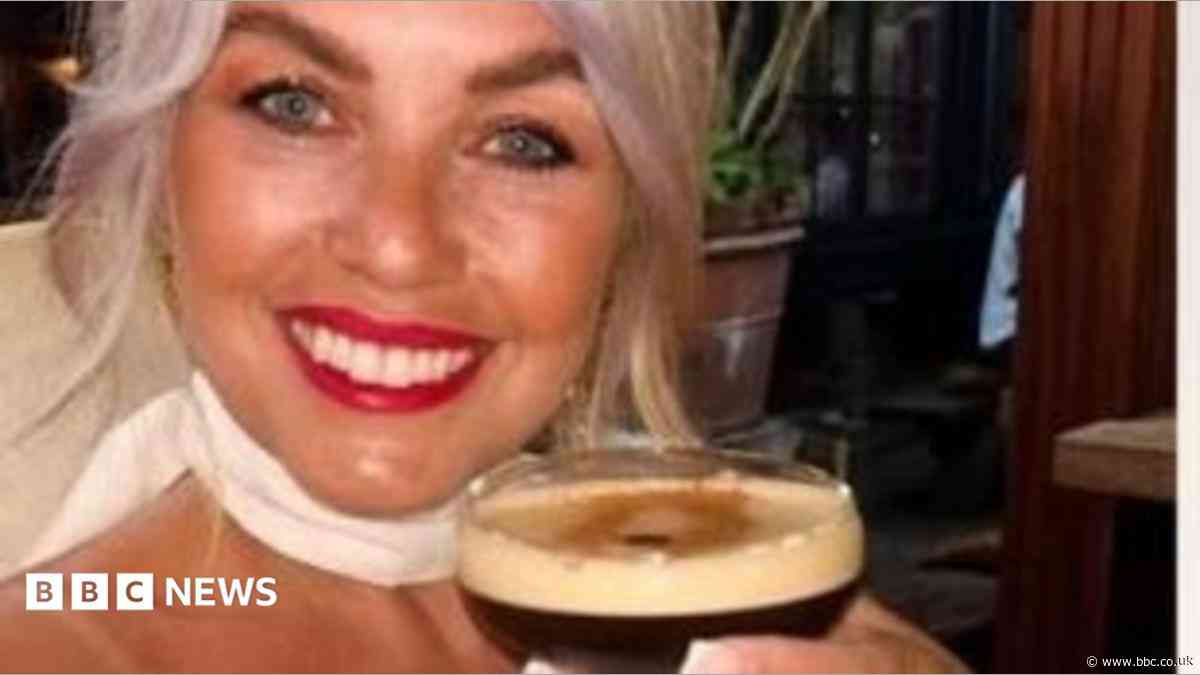Mum died from aggressive cancer after nine-month wait for test results