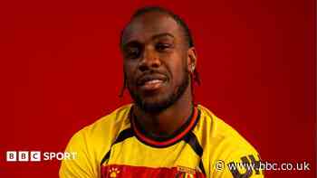 Ex-West Ham striker Antonio joins Watford
