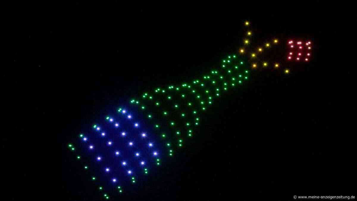 Der Himmel wird zur Bühne: Drohnenshow krönt Aalens Stadtfest-Jubiläum