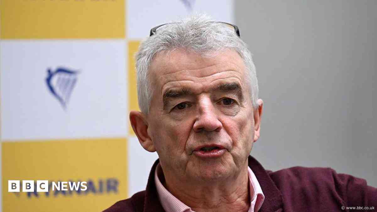 Ryanair boss O'Leary defends 'high-fare rapists' airlines remarks