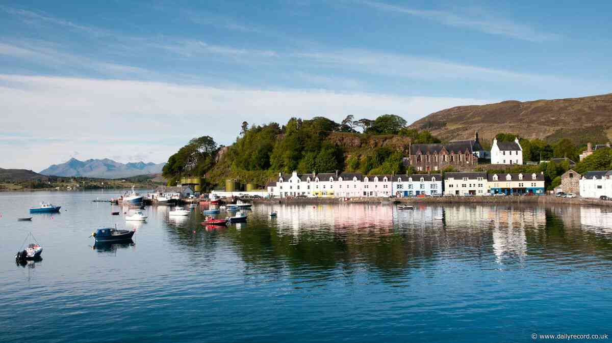 Scots can travel from Glasgow to Oban return for just &pound;8 return under new bus fare change
