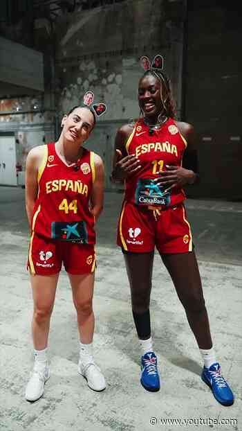 Tell me when Awa is baking some cheesecakes, I'm coming over 😋🍴 #FIBAWWC