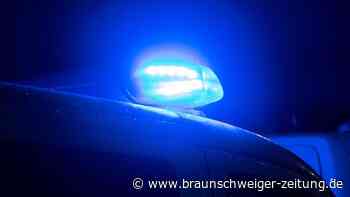 Autofahrer prallt bei Bansleben mit Wagen frontal gegen Baum und stirbt
