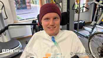 Man paralysed from neck down rows for charity