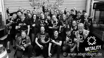 „Von Trauer zu Power“: Mit Heavy Metal gegen Depressionen und persönliche Krisen