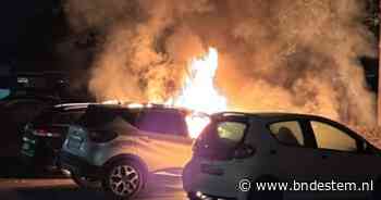 Drie auto’s gaan in vlammen op in Hoogerheide