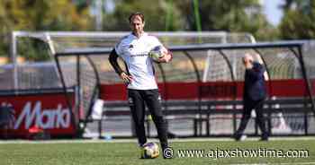 LIVE 12.00 uur | Ajax O15 - NAC Breda O15