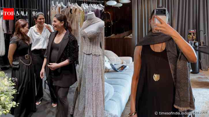 Samantha Ruth Prabhu flaunts baby bump, fans shower love on her pregnancy glow