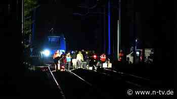 18-Jährige in kritischem Zustand: Zugunglück in Frankreich - Verdacht auf Sabotage