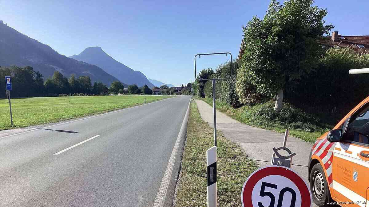 Bereits zum vierten Mal: Ortsschild von Nußdorf am Inn schon wieder gestohlen
