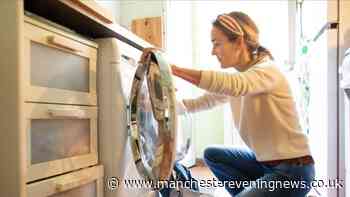 Cut energy bills this winter by washing clothes at the right temperature – not 40°C